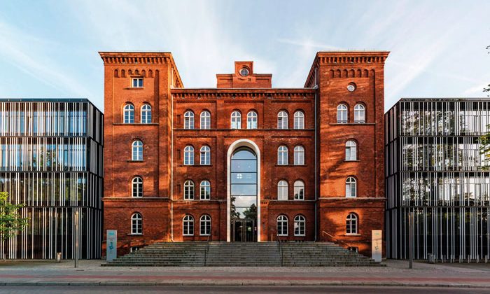 Hamburg-University-of-Technology