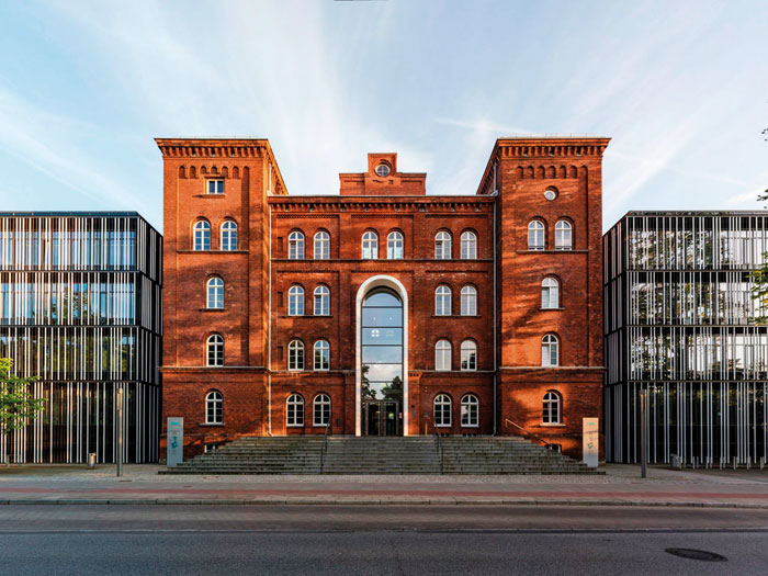 Hamburg-University-of-Technology